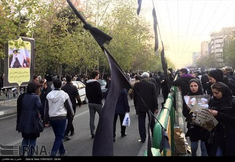 گزارش تصویری؛ حضور باشکوه مردم در مراسم تشییع پیکر آیت الله هاشمی