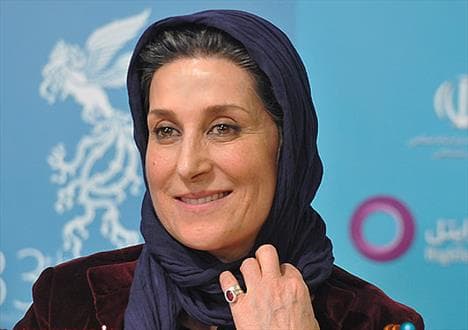 فیلم حمایت فاطمه معتمد آریا از کمپین نه  به بازنشستگی زودهنگام بانوان