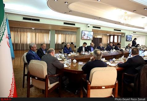 گزارش تصویری دیدار وزیر تعاون، کار و رفاه اجتماعی با رییس شورای عالی تعاونی های فرانسه