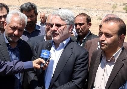 بازدید دکتر نوربخش از مراکز درمانی در حال ساخت در استان لرستان