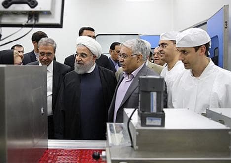 خط تولید جدید جامدات شرکت داروسازی رازک افتتاح شد / رونمایی از ۶۰ قلم داروی جدید