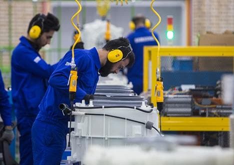 دولت تدبیر و امید رکورد ١٠ ساله را در اشتغال شکست