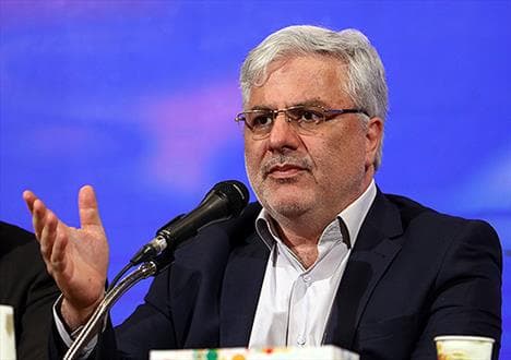 به خاطر مشکلات کارفرما، اعتبار بیمه کارگران را قطع نمی‌کنیم