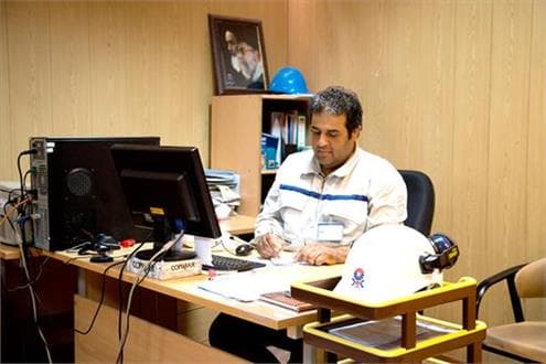 اجرای عملیات تعمیرات مبدل در مجتمع پتروشیمی جم