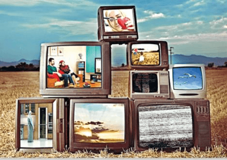 وقتی هر تبلیغ یک برگ از دفترچه بیمه می‌کند!