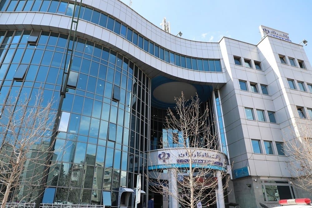 واگذاری بانک رفاه کارگران توجیه کارشناسی ندارد