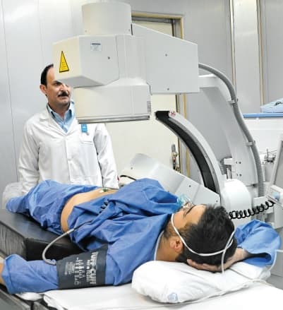 شرایط برقراری کمک‌هزینۀ دوران بیماری برچه اساس است؟