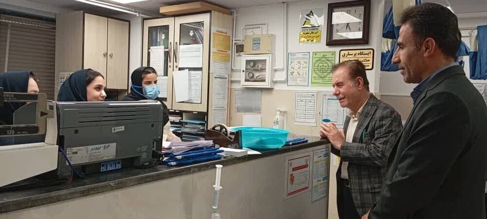 دیدار عیدانه مدیر درمان تامین اجتماعی خوزستان با کارکنان بیمارستان شهدا شوشتر