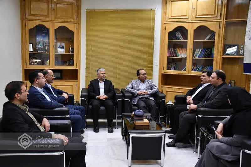 دیدار سرپرست اداره کل تأمین اجتماعی اصفهان و مدیر درمان چهارمحال و بختیاری