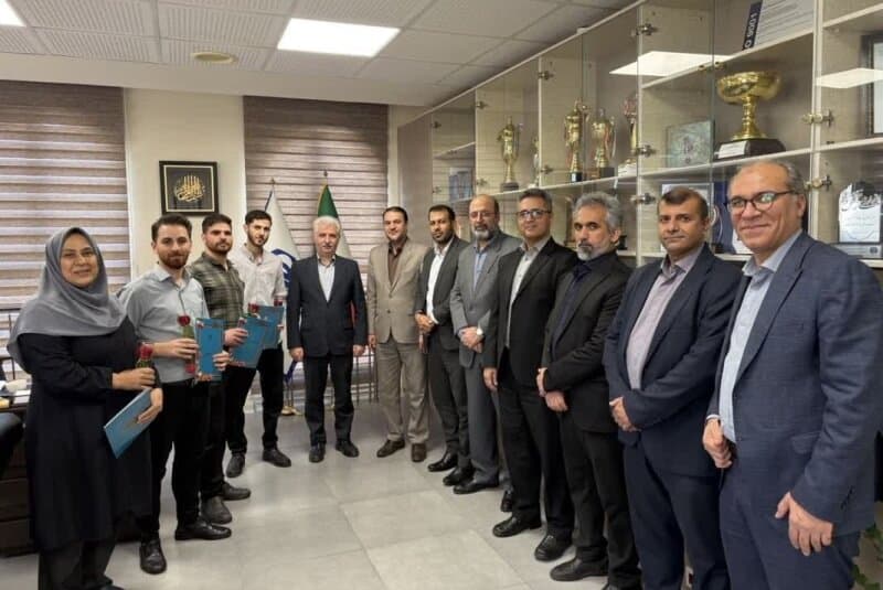 تقدیر مدیر درمان تامین اجتماعی استان البرز از کارکنان مراکز درمانی استان