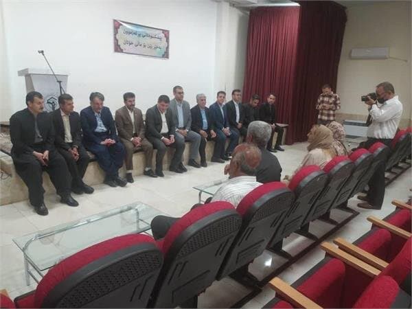 بازدید مدیرکل کار کردستان از خانه امید شهرستان سقز