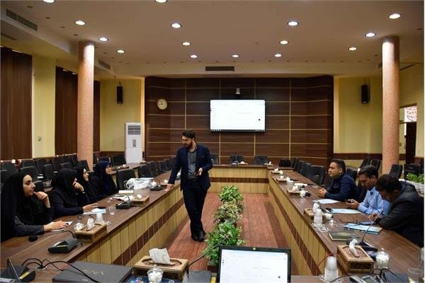 برگزاری دوره آموزشی تخصصی کاربردهای هوش مصنوعی در روابط عمومی یزد