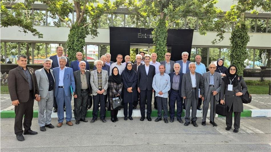 نشست مدیرعامل صندوق بازنشستگی با روسای کانون‌های بازنشستگی  خراسان رضوی