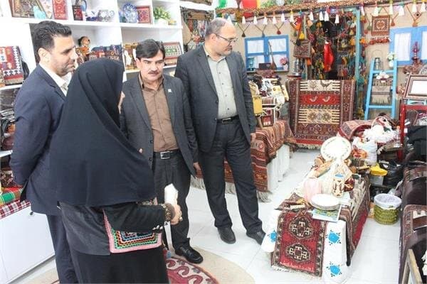 بازدید سرپرست اداره کل تعاون،کار و رفاه اجتماعی خراسان رضوی از شرکت تعاونی روناک قوچانی