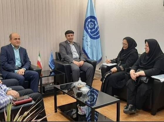 نشست مشترک مدیرکل بهزیستی گیلان با مدیرکل فنی و حرفه ای استان