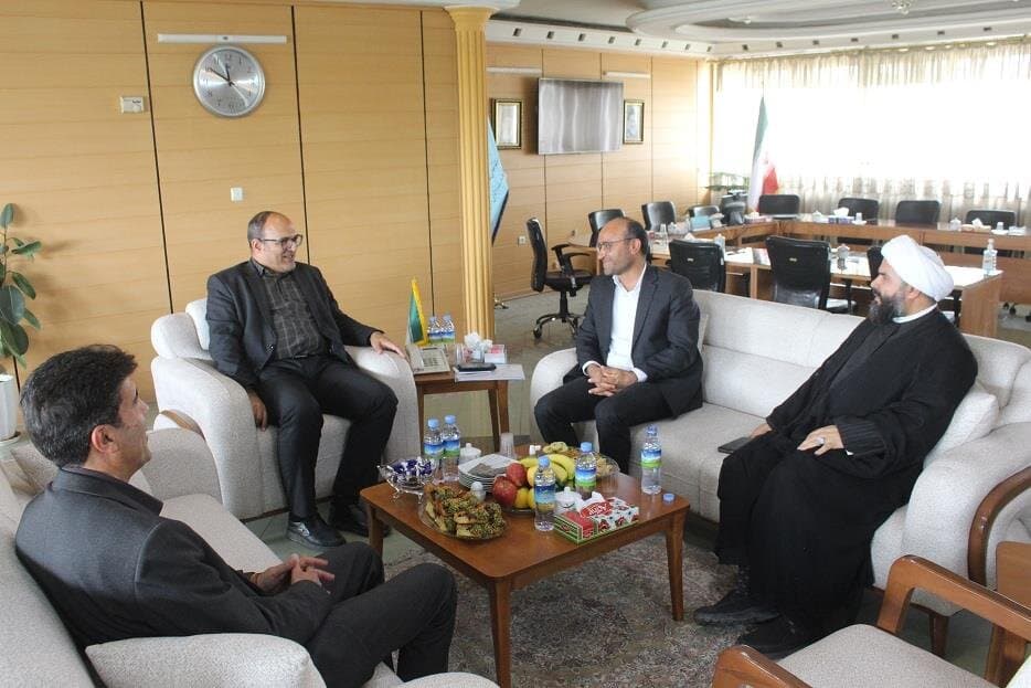 دیدار سرپرست اداره کار خراسان‌رضوی با نماینده کاشمر در مجلس