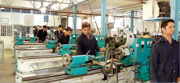 بیمه‌شده چگونه می‌تواند به کار بازگردد؟