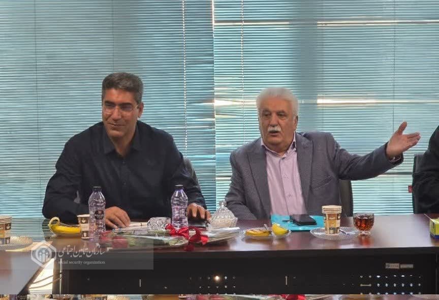 تاکید مدیرکل تامین اجتماعی سمنان بر اصلاح قوانین سخت و زیان‌آور