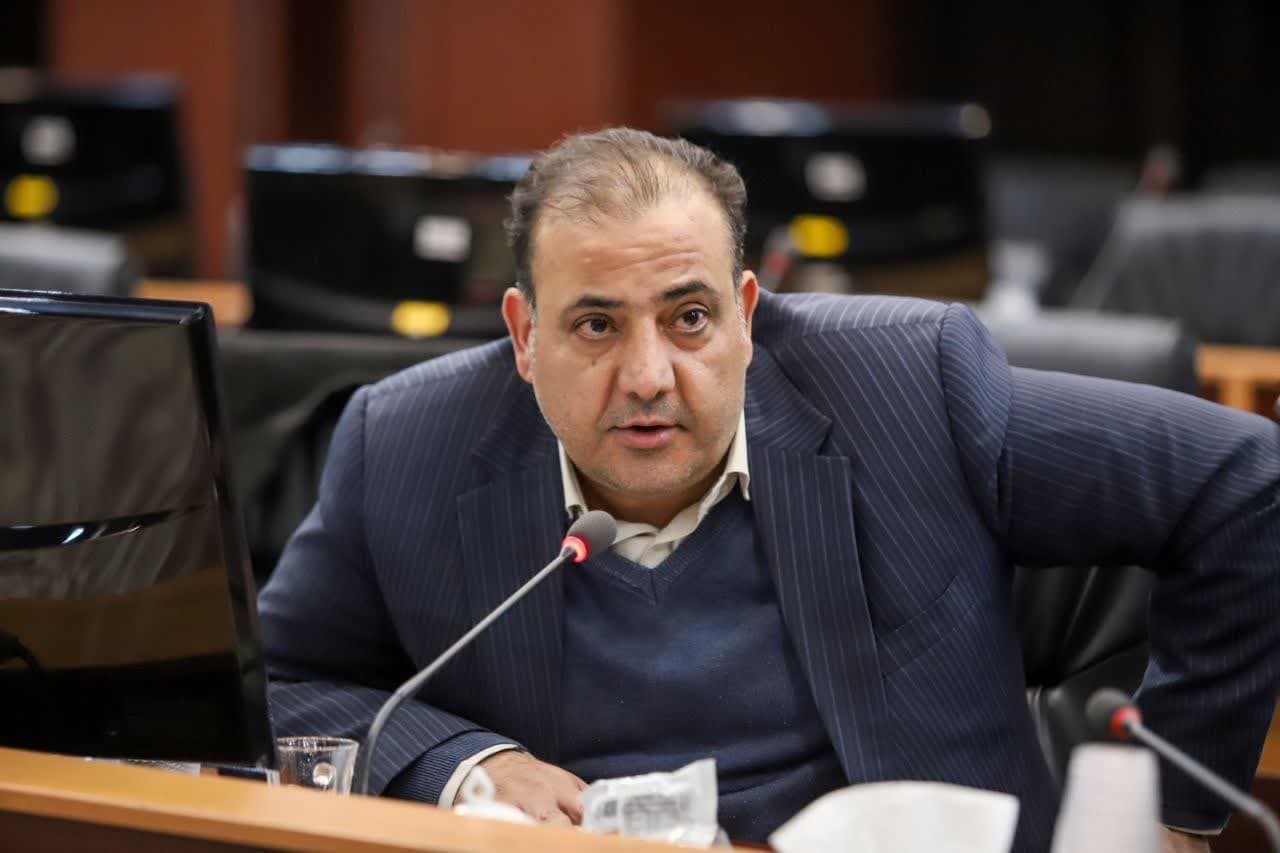 بیمه رانندگان تاکسی‌های اینترنتی امنیت شغلی ایجاد می‌کند