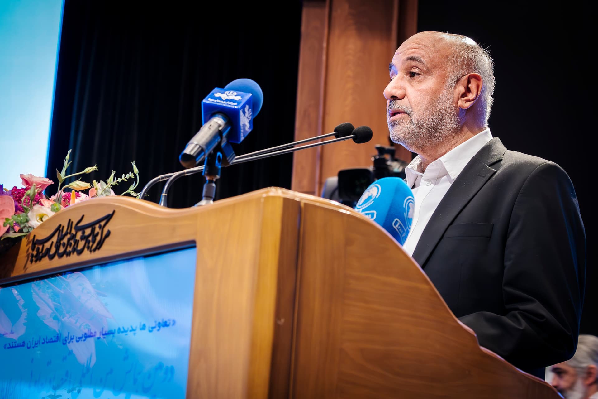 میدری: تعاونی‌ها نقش اساسی در تاب‌آوری اقتصادها دارند