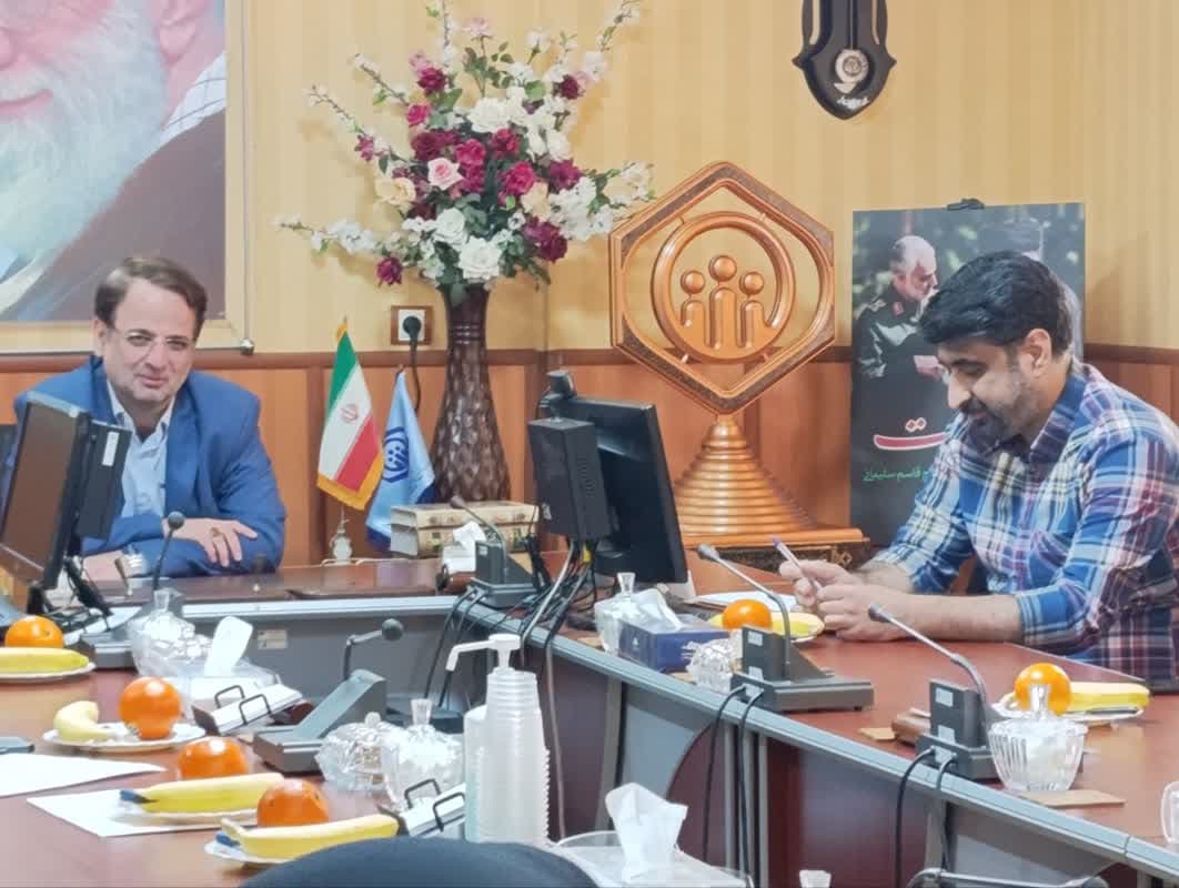 معرفی کارمندان نمونه مدیریت درمان تامین اجتماعی قم در 1404