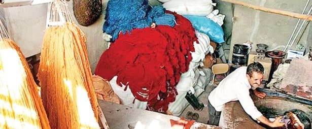 مشمولان بیمۀ اجباری، چه کسانی هستند؟