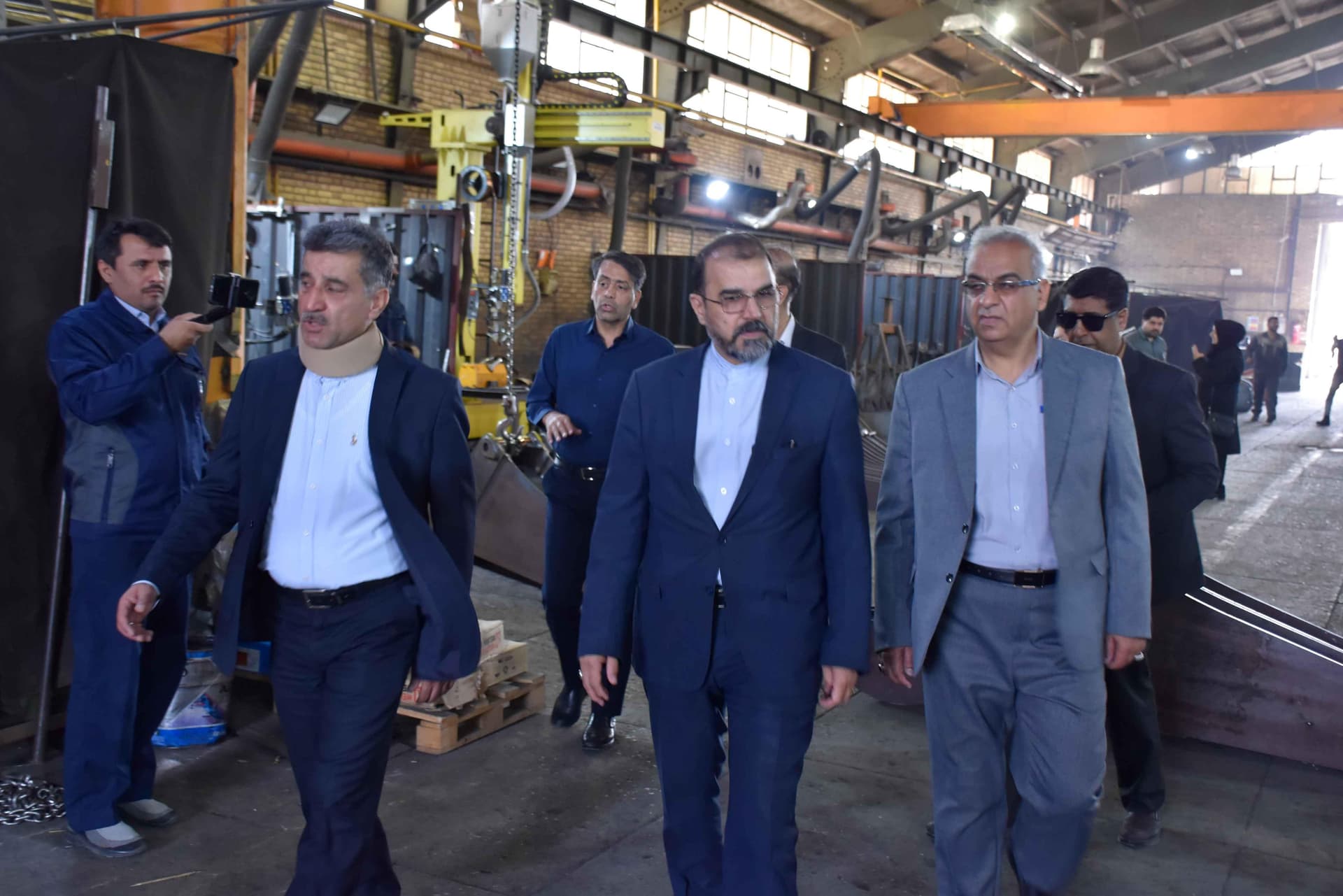 وضعیت کارگران سنو پارس زیر ذره‌بین مدیر تعاون یزد