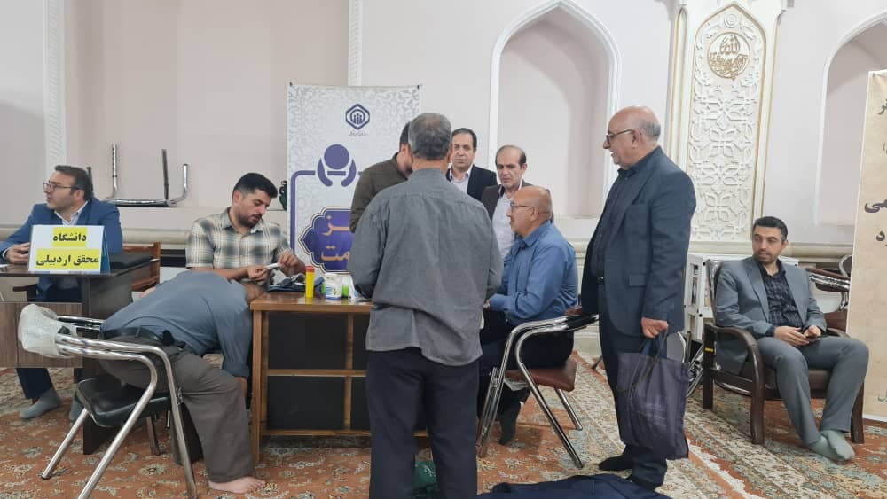 برپایی میز خدمت تامین‌اجتماعی اردبیل در مصلی امام خمینی (ره)