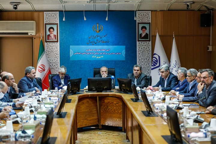 گسترش چتر تامین اجتماعی بر سر  ۲۸۰ هزار معلم مدرسه غیردولتی