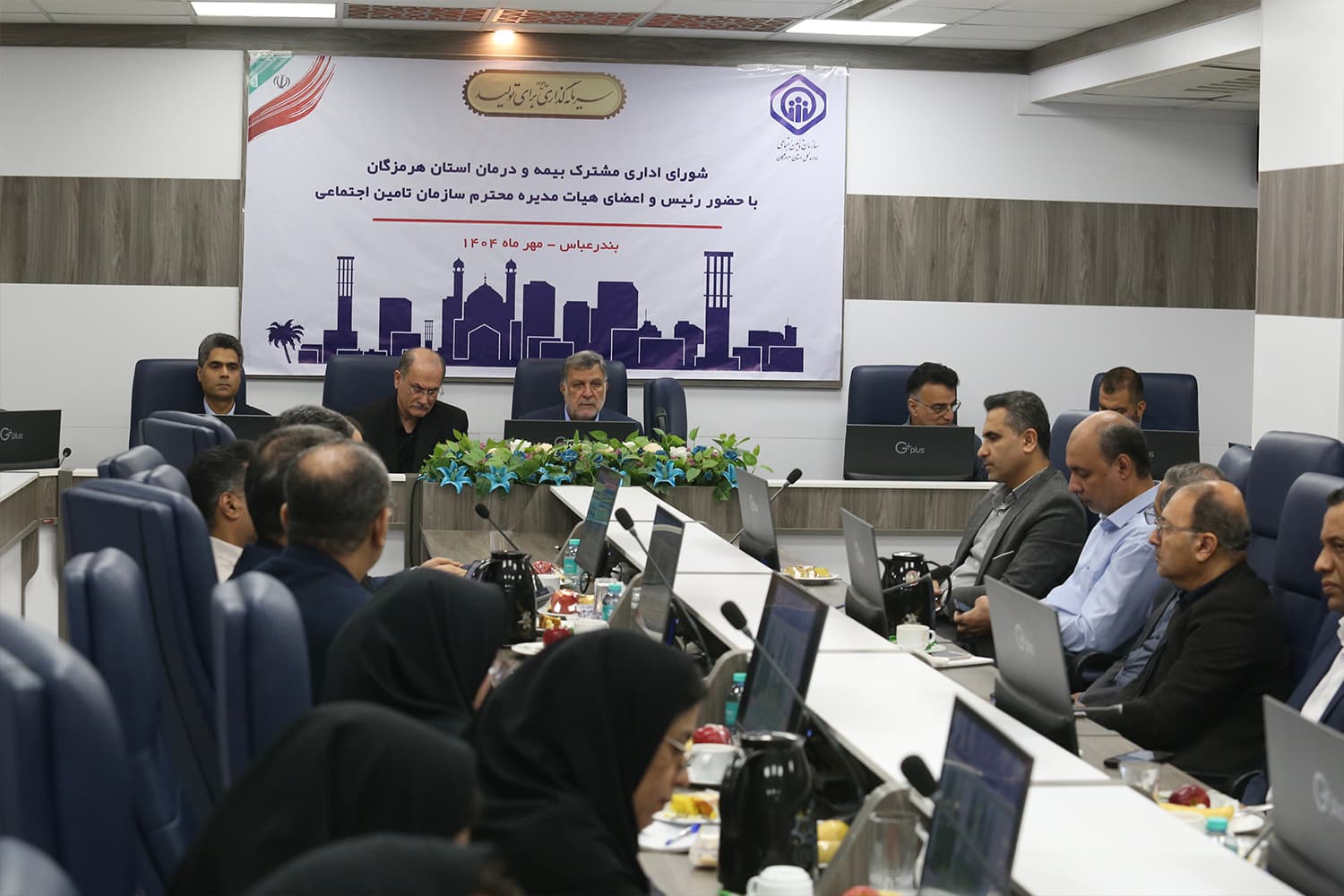 سازمان تأمین‌اجتماعی ماهانه ۱۱۵ همت بدون بودجه دولتی پرداخت می‌کند