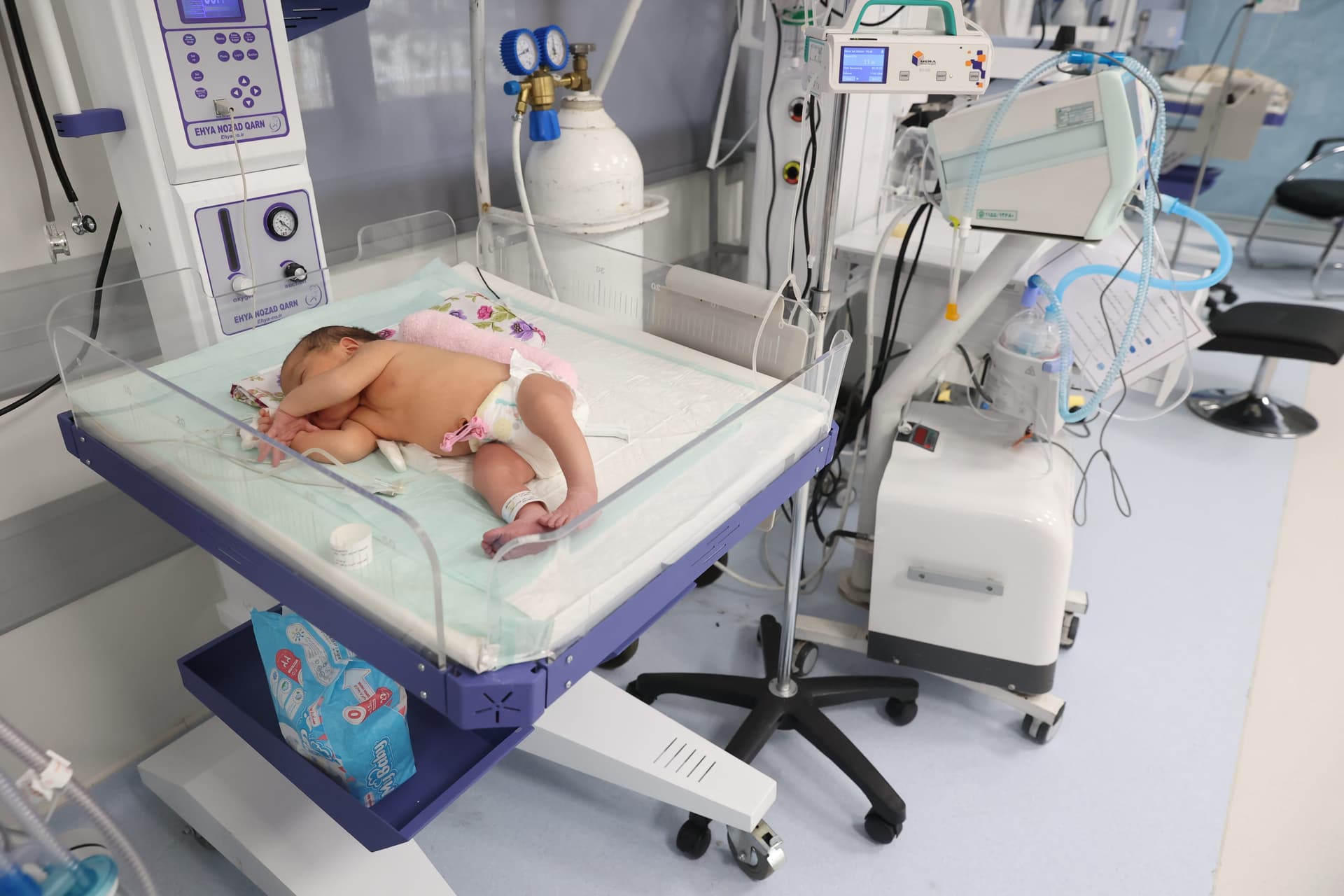 مراقبت‌ ویژه از نوزادان بیمه شدگان در بیمارستان شهید فیاض‌بخش