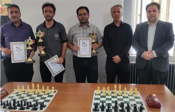 پایان اولین دوره مسابقات شطرنج کارگری میبد با معرفی نفرات برتر