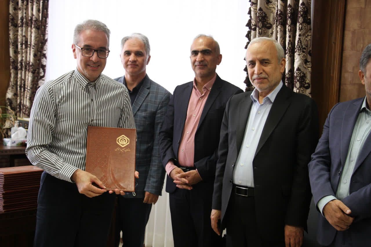 اجرای اولین مرحله "طرح آینه" با تقدیر از منتخبین مردم