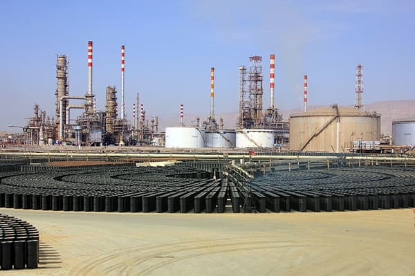 نفت پاسارگاد آماده ثبت بالاترین میزان صادرات قیر در سال‌های اخیر شد