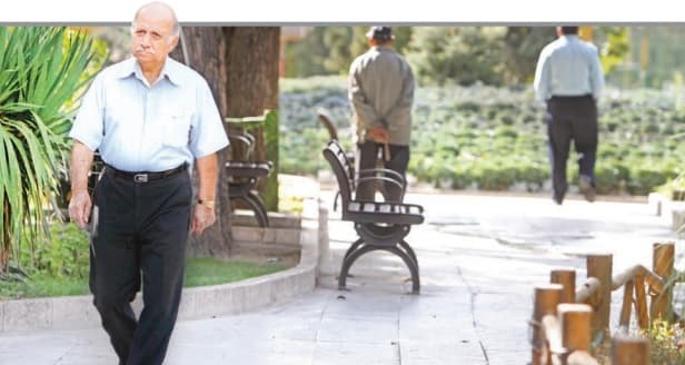 تعیین مستمری بازنشستگی بر مبنای دستمزد دو یا پنج‌سال آخر؟