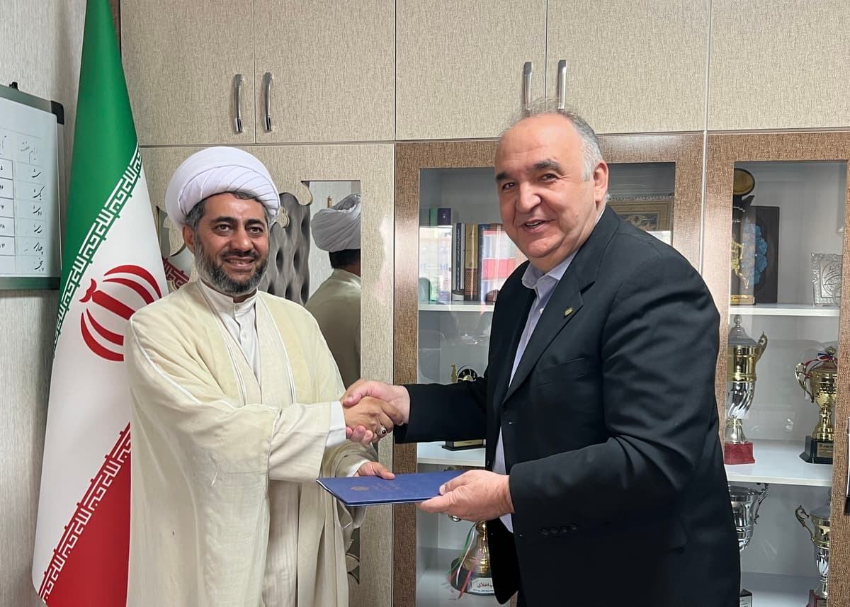 انعقاد تفاهم‌نامه همکاری مدیریت درمان آذربایجان‌شرقی با ستاد اقامه نماز