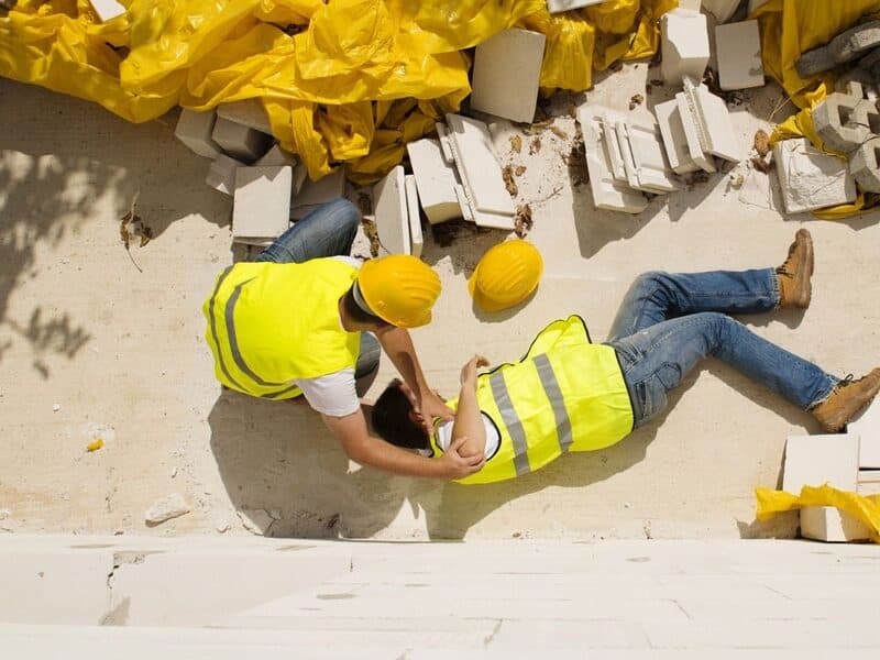 کاهش ۱۰ درصدی حوادث کاری در بجنورد با گسترش آموزش‌های ایمنی