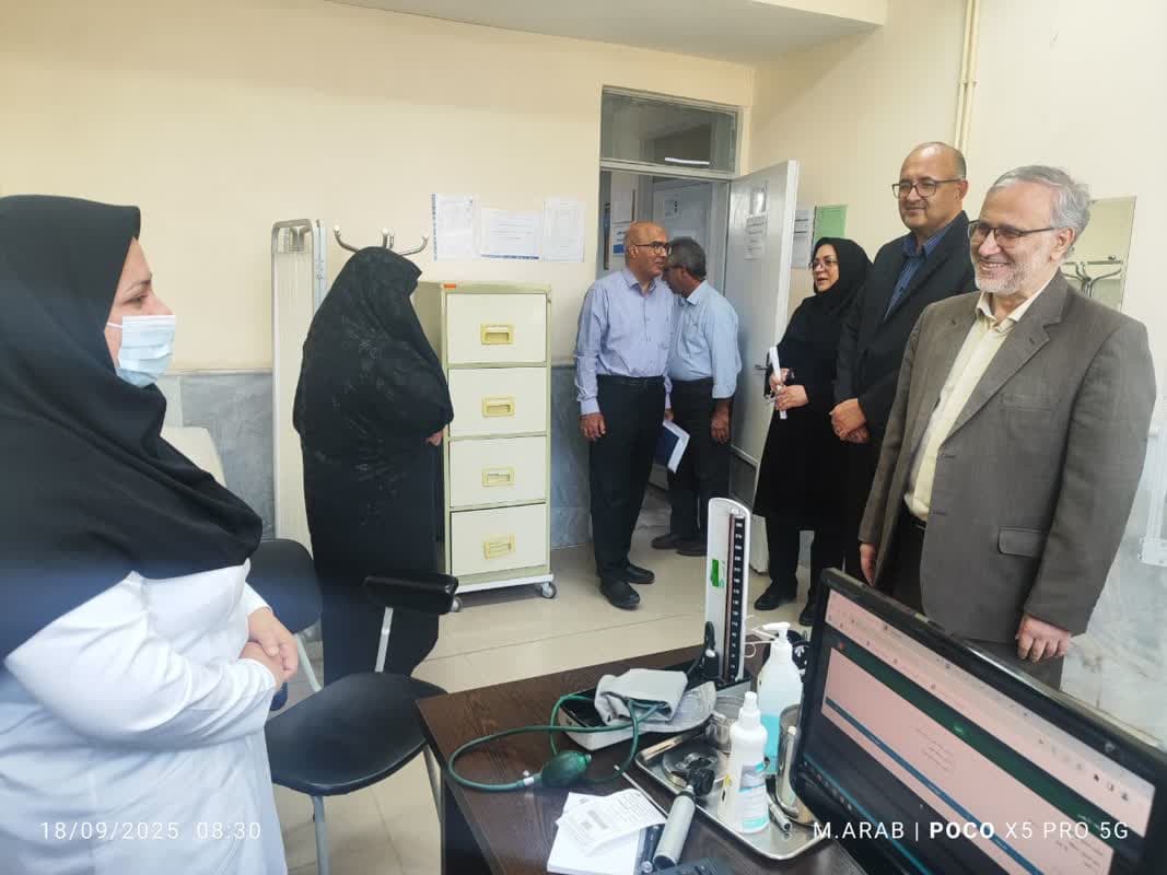 بازدید میدانی مدیر درمان کرمان از درمانگاه شهربابک