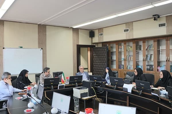 چالشهای سالمندان در دسترسی به خدمات درمانی بیمارستانهای تأمین اجتماعی