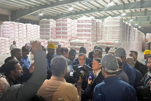 احیای پتروشیمی آبادان با ورود شستا و تاپیکو