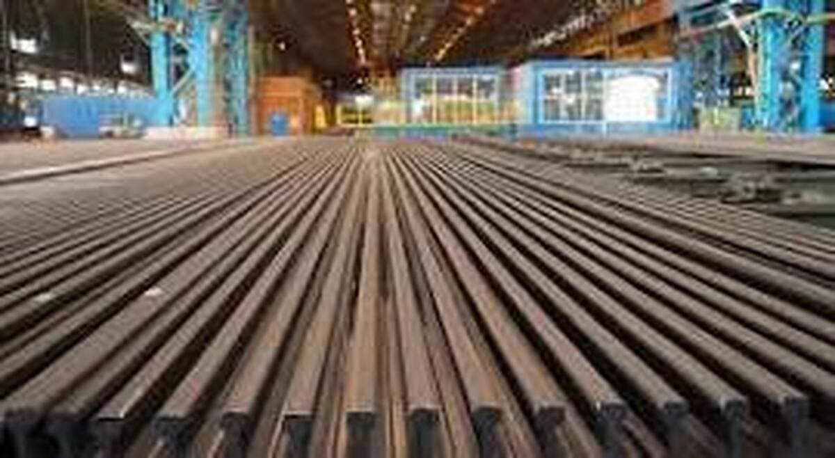 رکوردشکنیهای متوالی در نورد ذوبآهن اصفهان