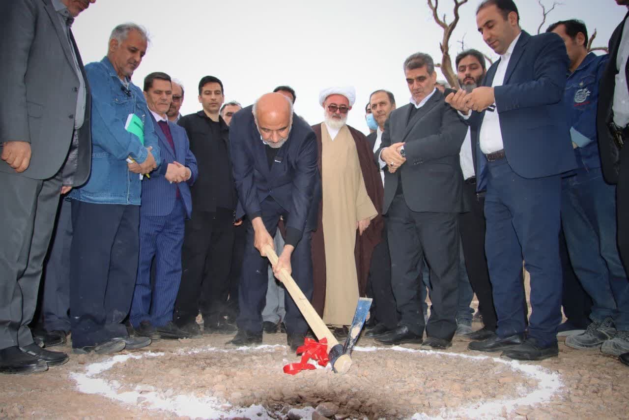آغاز ساخت شهرک مسکن کارگری با حضور وزیر کار