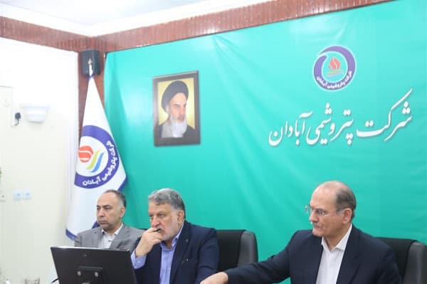 بازدید هیأتمدیره سازمان تأمین اجتماعی و مدیرعامل تاپیکو از پتروشیمی آبادان