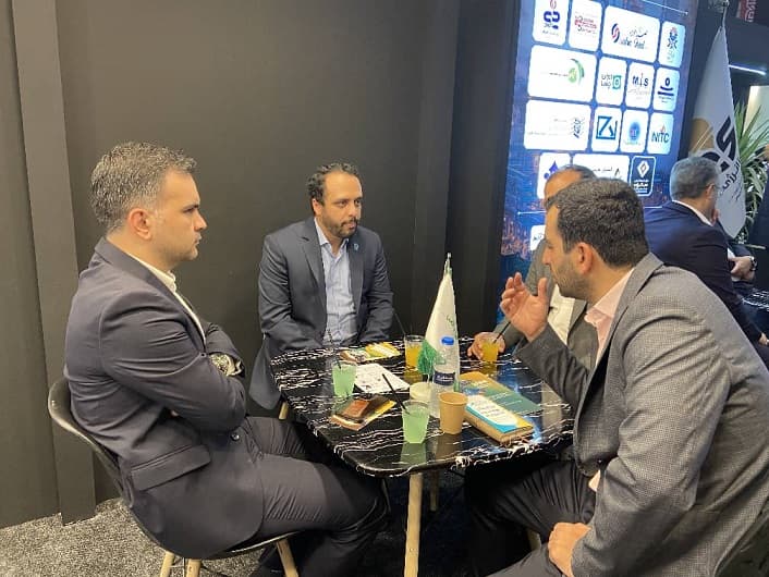 امضای تفاهمنامه همکاری شرکت واسپاری آتیه صبا و انجمن سرمایه گذاران و کارآفرینان کیش