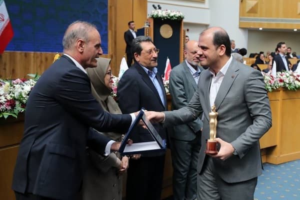 نفت پاسارگاد؛ واحد نمونه کیفی کشور در روز جهانی استاندارد