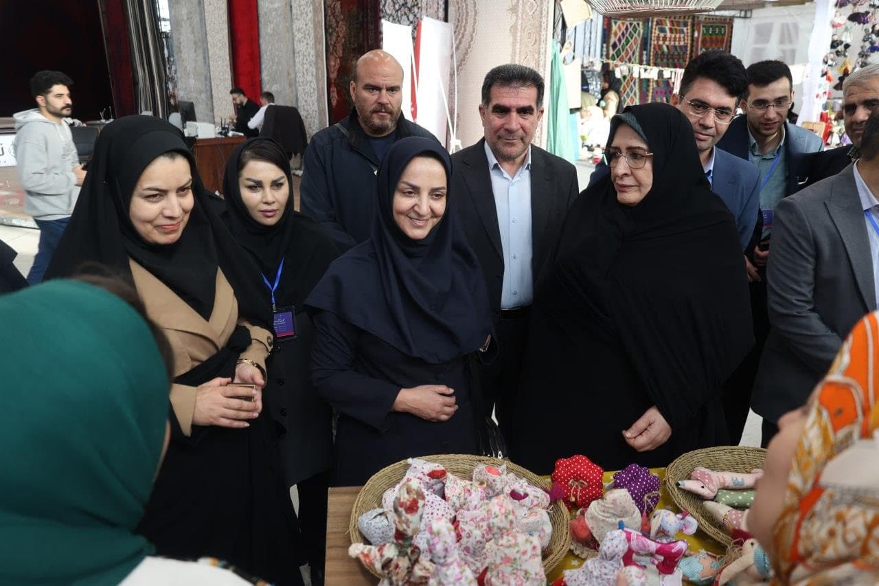 اتصال بانوان مشاغل خانگی به زنجیرههای فروش منسجم