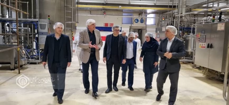 بازدید مدیرکل تأمیناجتماعی قزوین از واحد لبنیاتی سحر