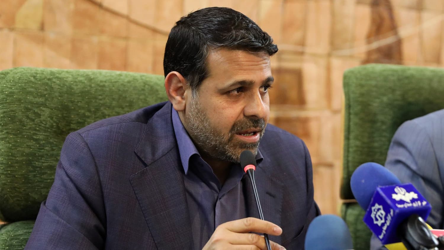 وزارت کار با سیاستگذاری هوشمندانه، مسیر حضور قانونی اتباع را هموار میکند